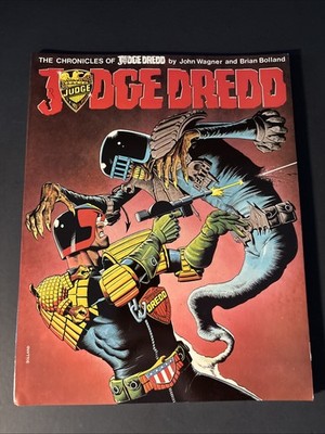 The Chronicles Of Judge Dredd Graphic Novel Titan Books Wagner & Bolland JL