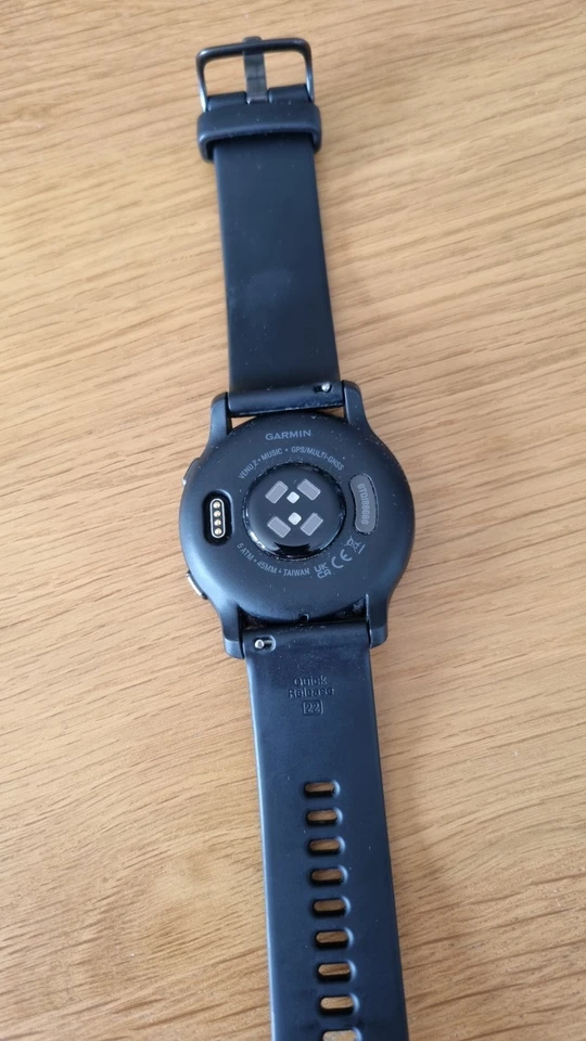 Garmin Venu 2 45mm mit Silikonarmband - Schwarz/Schiefergrau... - Bild 3 von 3