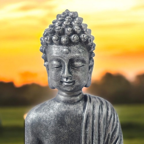 Buddha Ornamento da Giardino con Sfera di Luce LED | Statua Zen in Resina per Casa e Patio - Foto 5 di 11