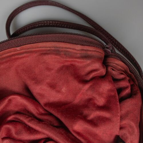 Vintage GLOMESH slouchy duffle style crossbody bag - burgundy - leather & mesh - Picture 14 of 17