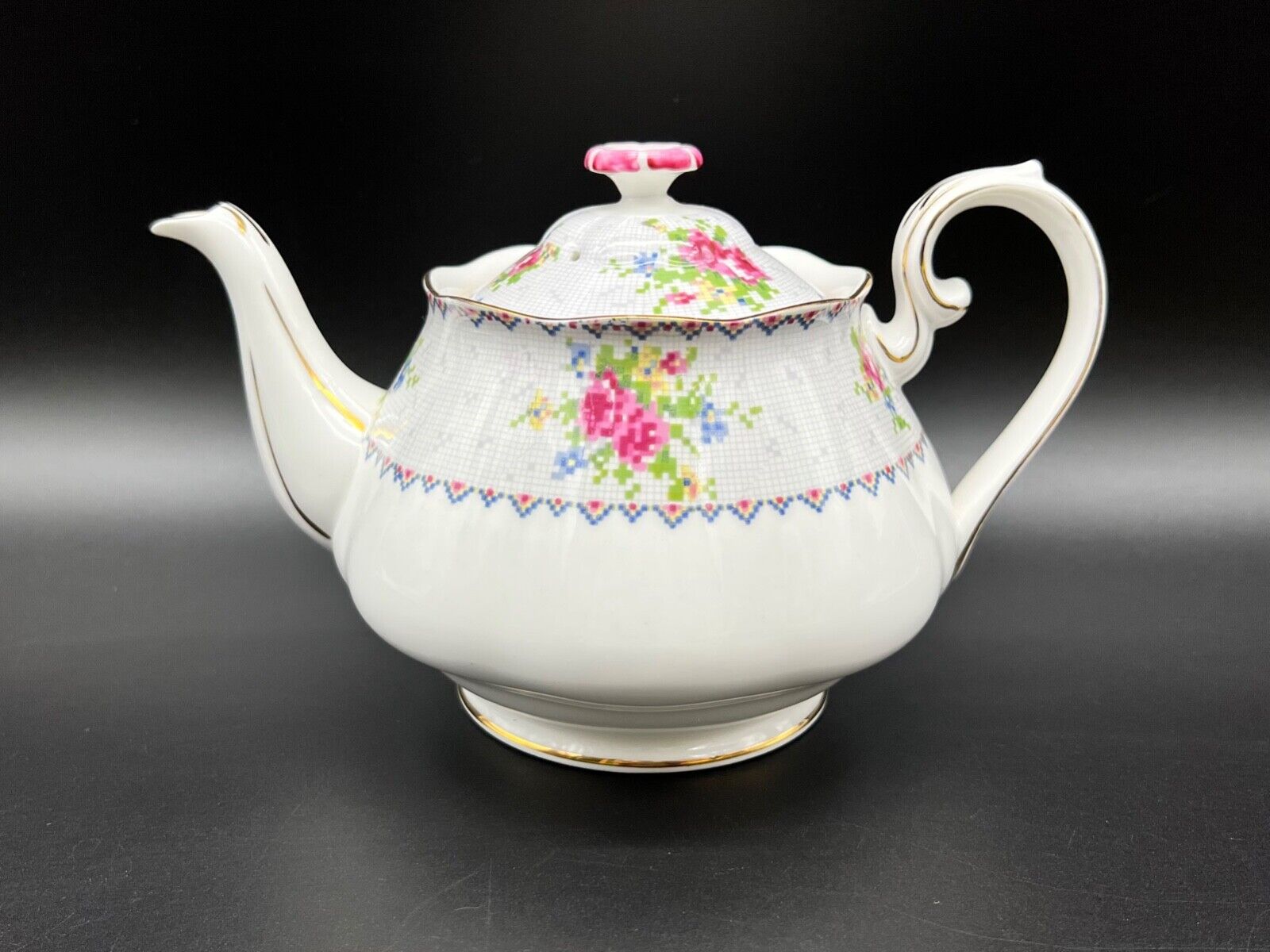 Royal Albert Petit Point Medium Teapot Bone China England Flower Lid