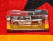 Car 1886 1:64 - Toyota Tacoma Off-road Diecast