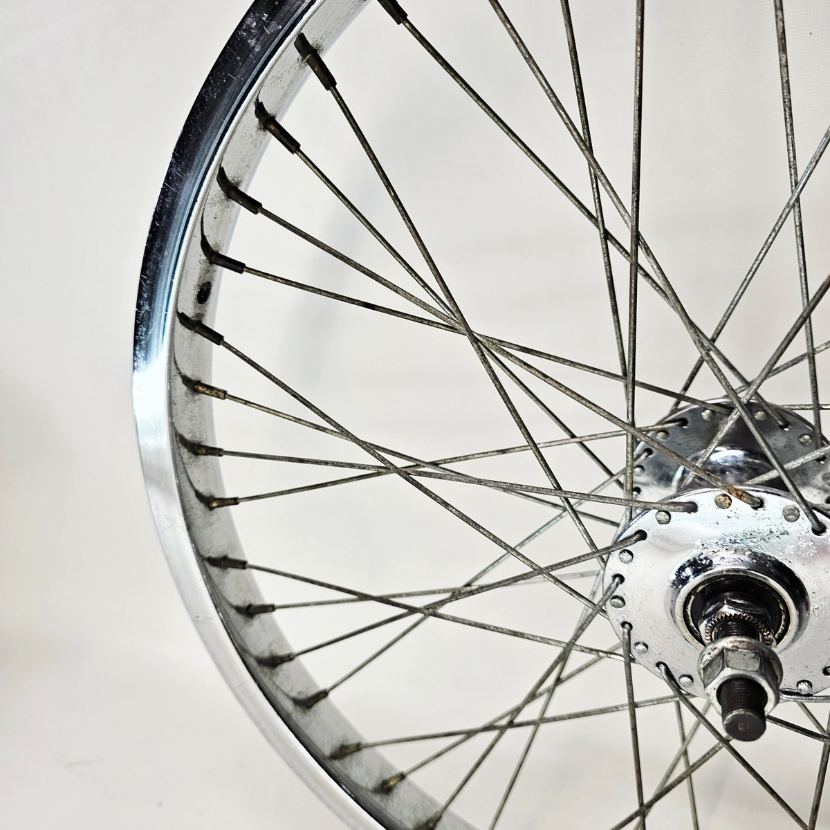 Peregrine Super Pro HP 48 Freestyle BMX Chrome Sealed Front