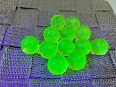 Lot Of 12 Vintage Vaseline Glass/Uranium Glass Marbles UV Glow 5/8" - Image 1 of 4