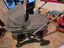 Wózek spacerowy Maxi Cosi Adorra Luxe + gondola