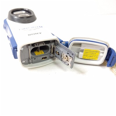 Sony Cybershot Digital Camera Dsc-U60 Underwater Photography