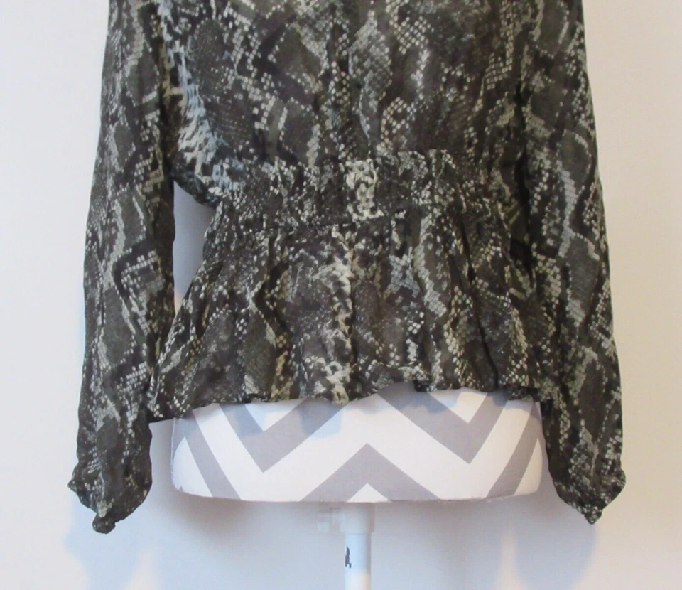 H&M Top Manga Larga 3908 Mujer Verde Negro Gris Estampado Animal Pullover Talla 2 Foto 3 de 4