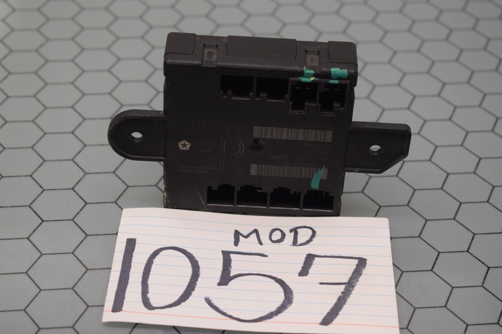 08-19 Grand Cherokee Front Right Door Control Module Computer #1057-MOD