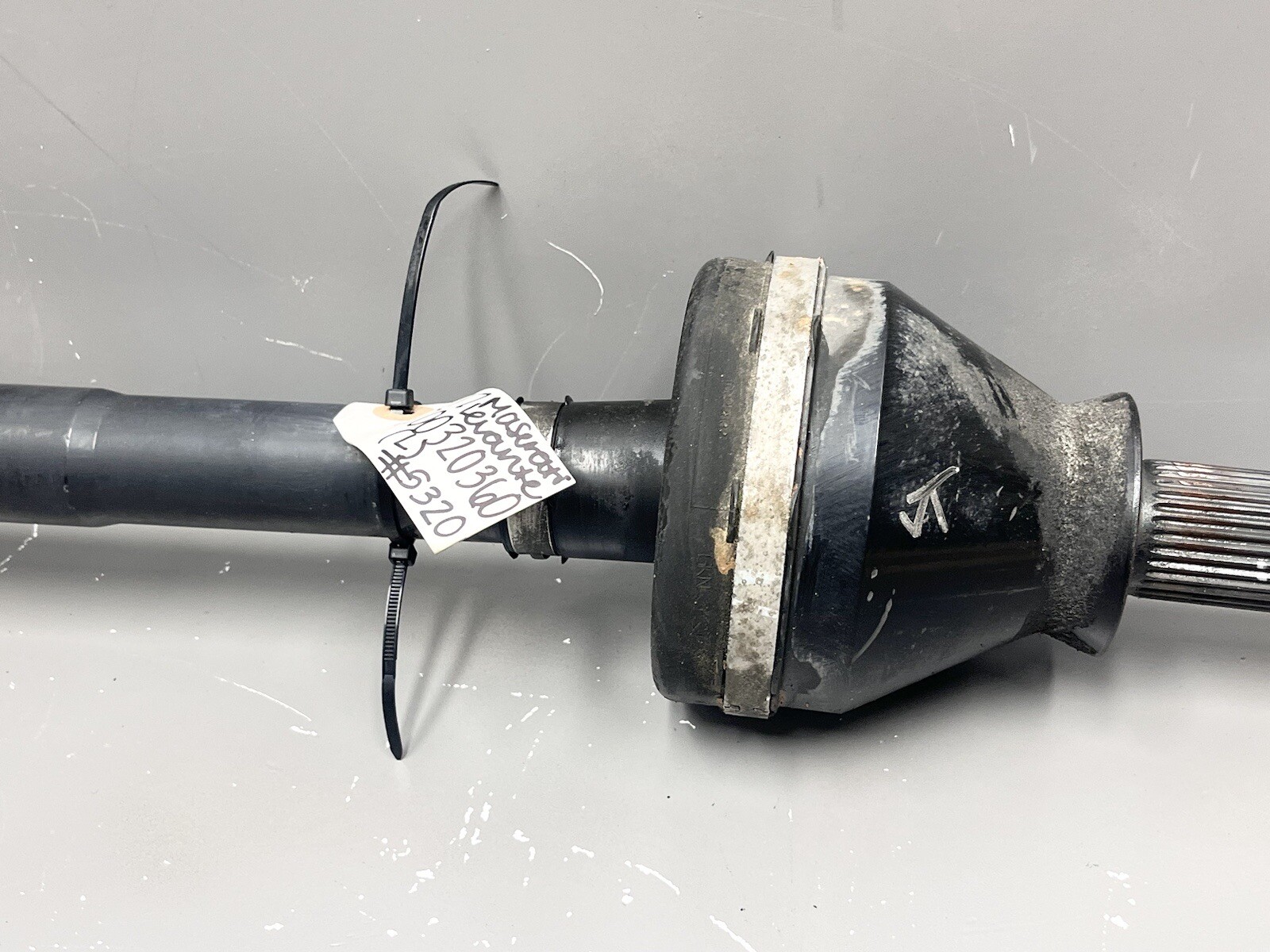 ⭐️2017-2020 MASERATI LEVANTE REAR LEFT DRIVER SIDE AXLE SHAFT HALFSHAFT OEM