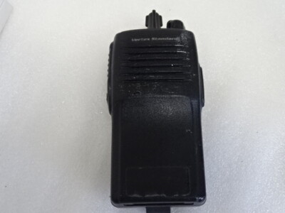 Vertex VX-160U UHF 450-470 16 Channels Portable Two Way Radio