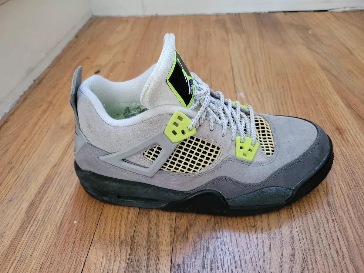 Air jordan 4 retro se neon gs new arrivals
