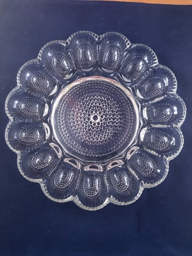 VTG Indiana Crystal Clear Hobnail Pressed Glass Deviled Egg Serving Dish Plate - Picture 8 of 8