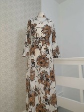 CUT OUT NECK FLORAL PRINT TIE WAIST MAXI DRESS SIZE M WHITE/BROWN