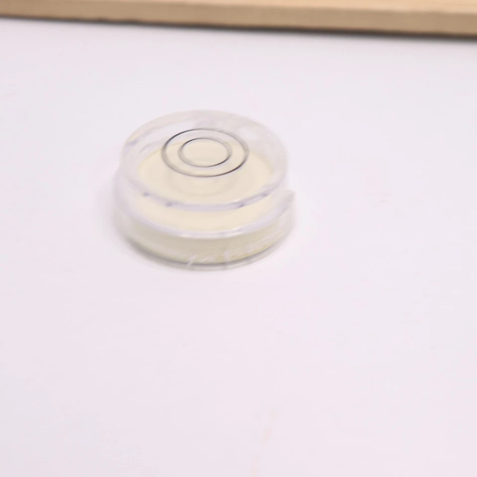 Empire Bullseye Level Clear 1-1/4" 3604 - Image 4 of 4