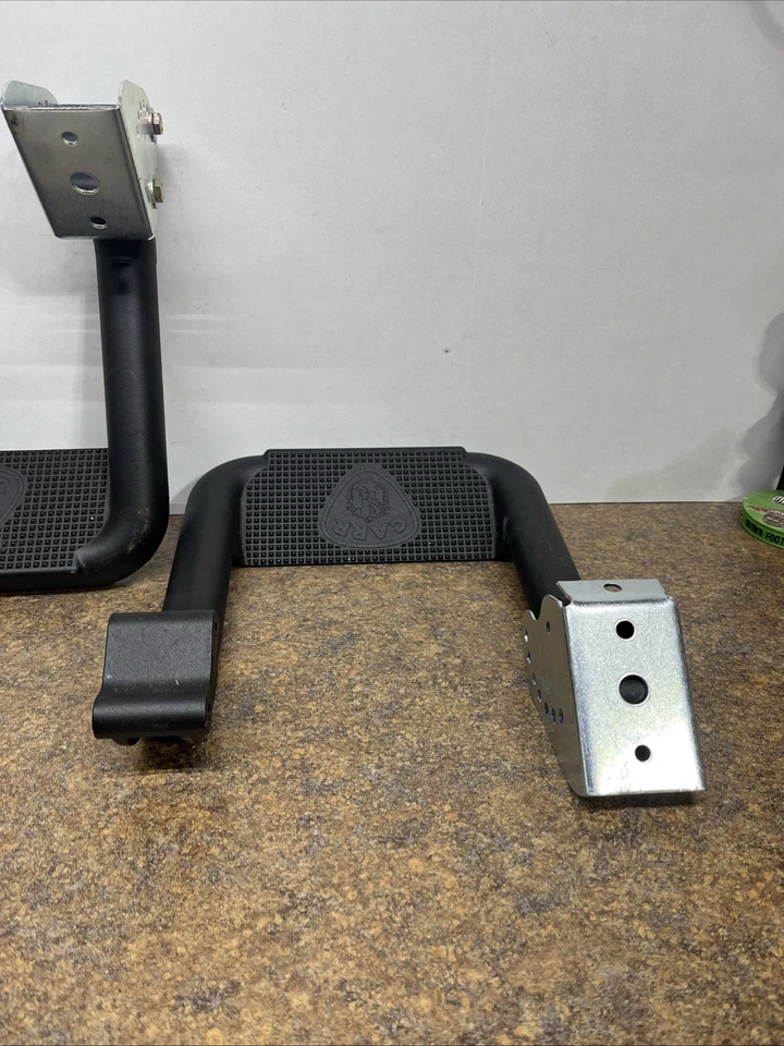 Carr Hoop II 管阶黑色粉末涂层缺少一个支架  — 第 2/4 张图片