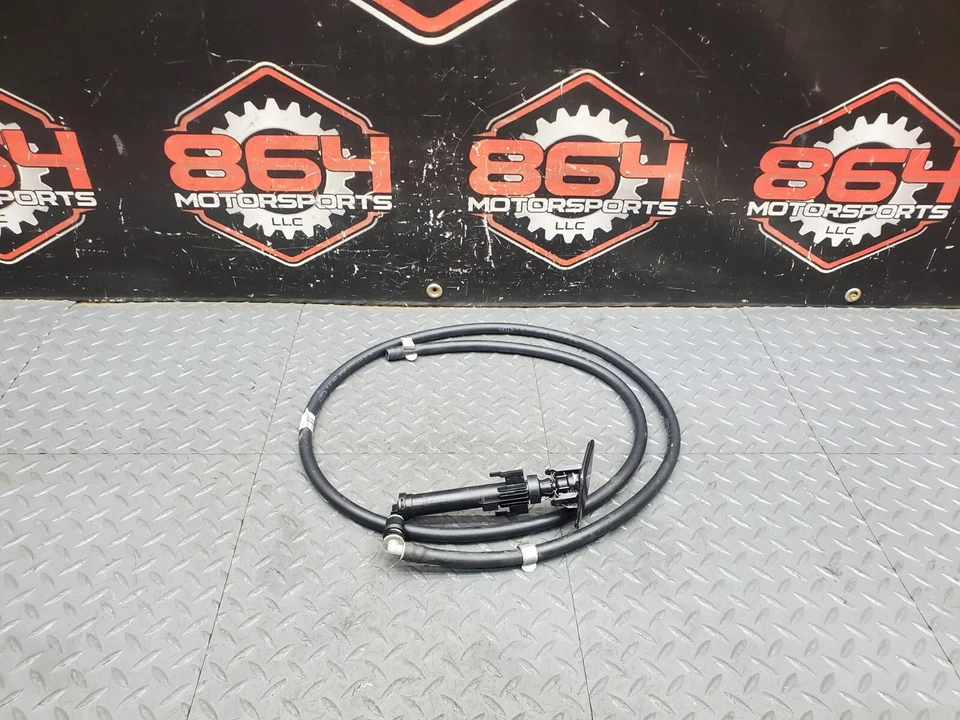 2015-2018 宝马 M3 FRONT LH DRIVER WASHER 喷雾喷嘴管单元 7380421 #71 — 第 4/4 张图片