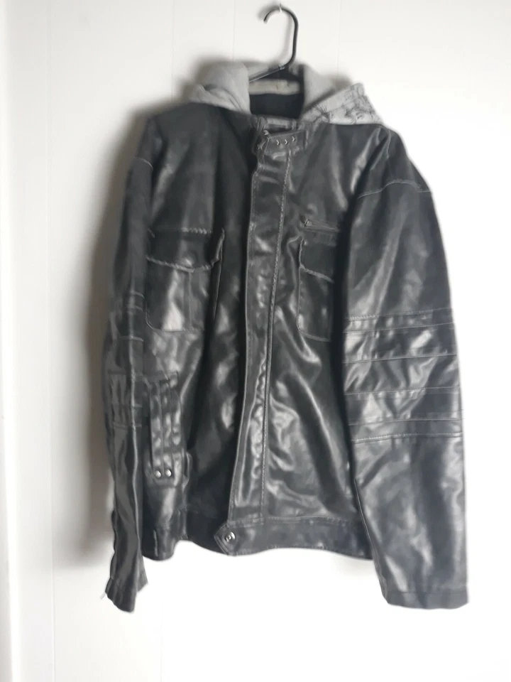 BKE Faux Leather Full Zip Jacket With Hood Mens Size XL - Image 2 of 4