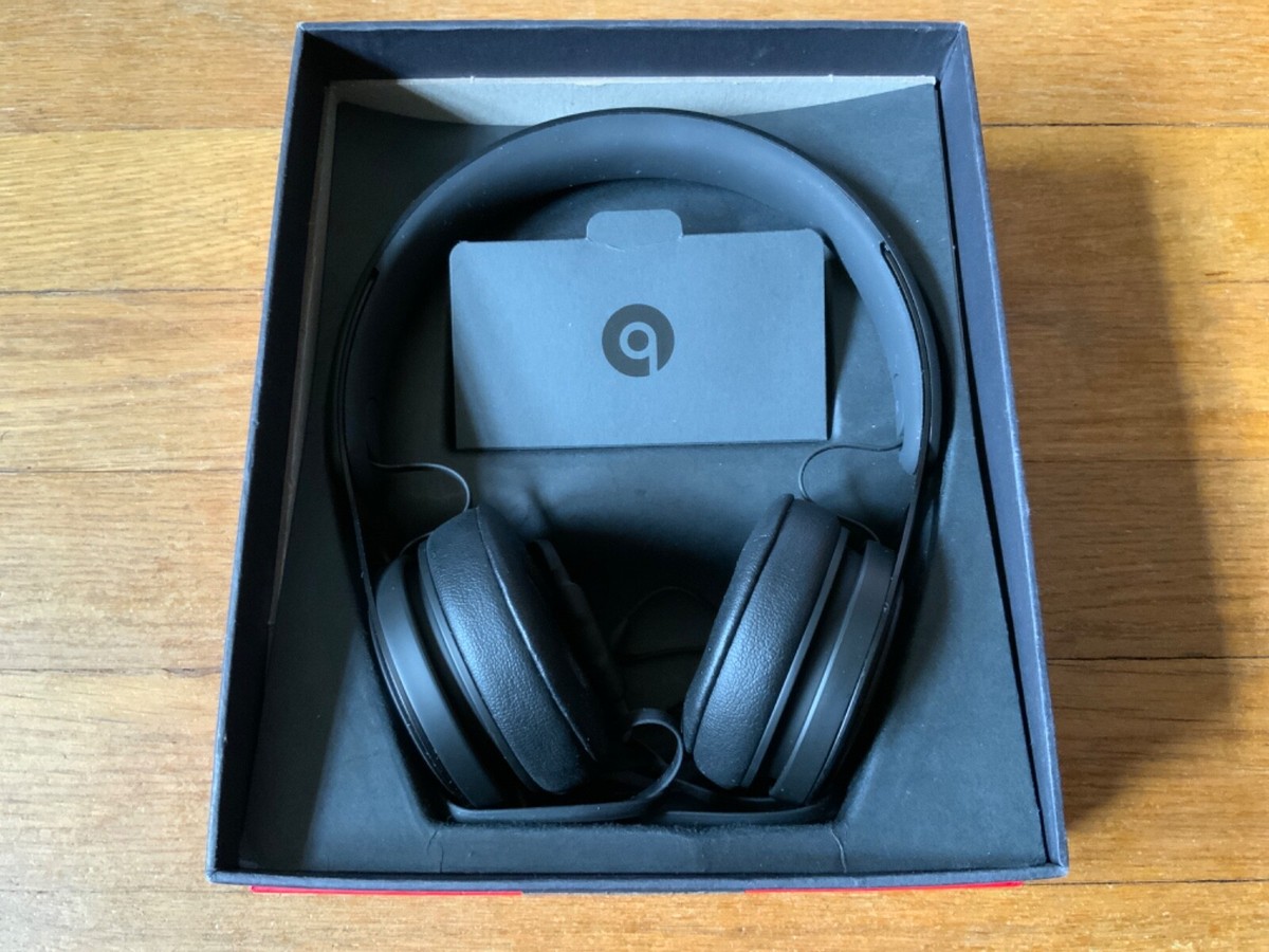 Beats by Dr Dre EP ON BLACK 　ML992PA/A BEATS BY DR. DRE EP ON THE EAR HEADPHONE BLACK APPLE HEADPHONES