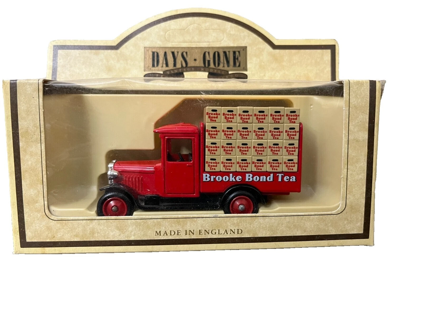 Lledo 1:64 Scale Vintage Manufacture Diecast Cars, Trucks & Vans