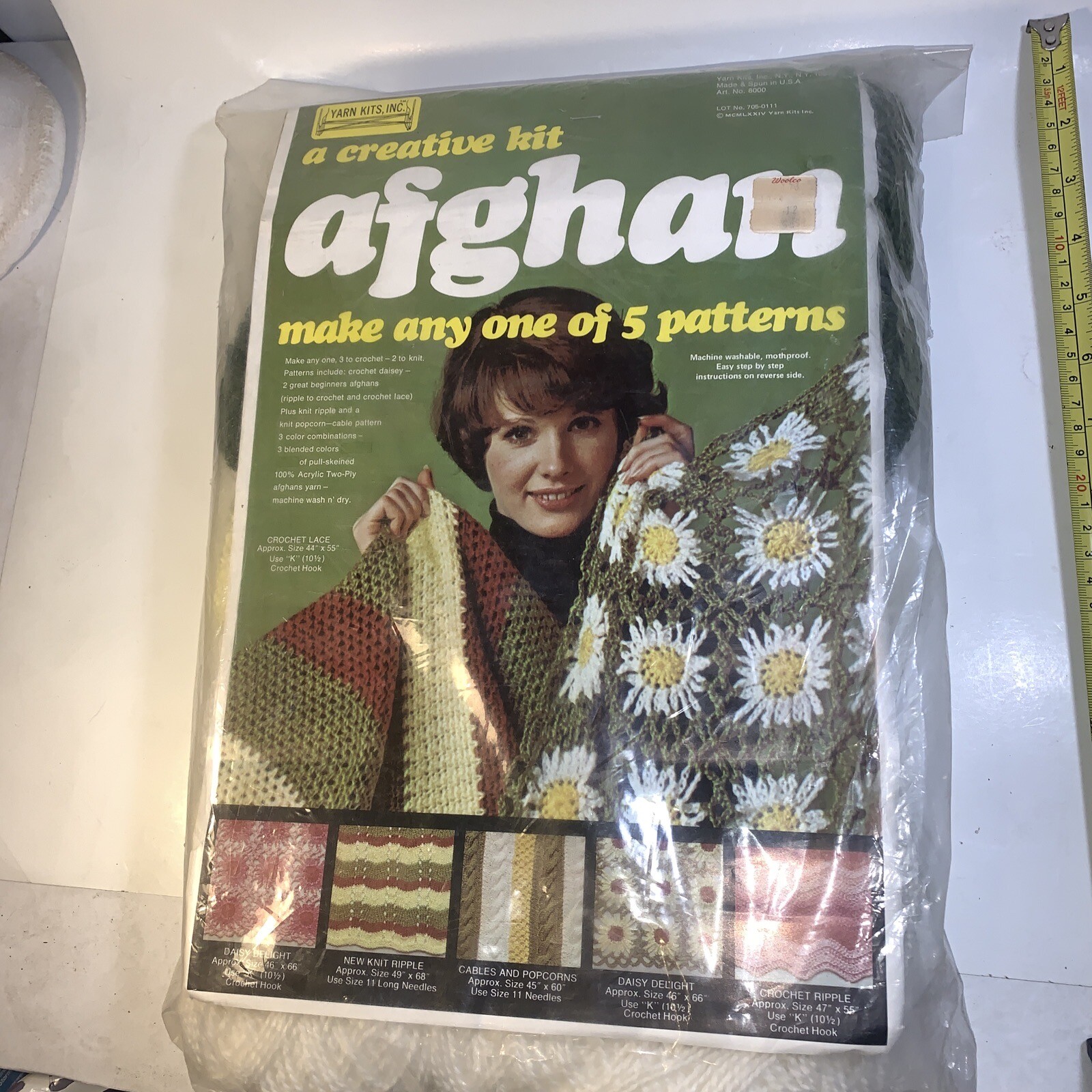 Vintage Yarn Afghan Kit Crochet/Knit 5 Patterns FACTORY SEALED 19