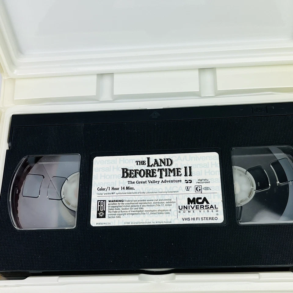 The Land Before Time II Great Valley Adventure VHS Video Tape Clamshell 2 RARE! - Image 3 of 3