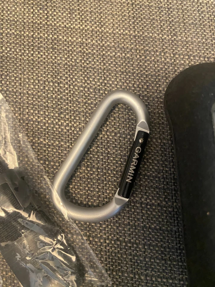 Garmin Oregon 550 Handheld GPS with Camera and accessories Bundle Free Shipping - Image 3 of 4