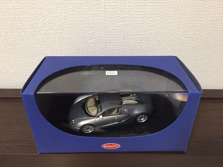 1/43 AUTOart Bugatti EB 16.4 Veyron 2 Tone Grey w/ Box From