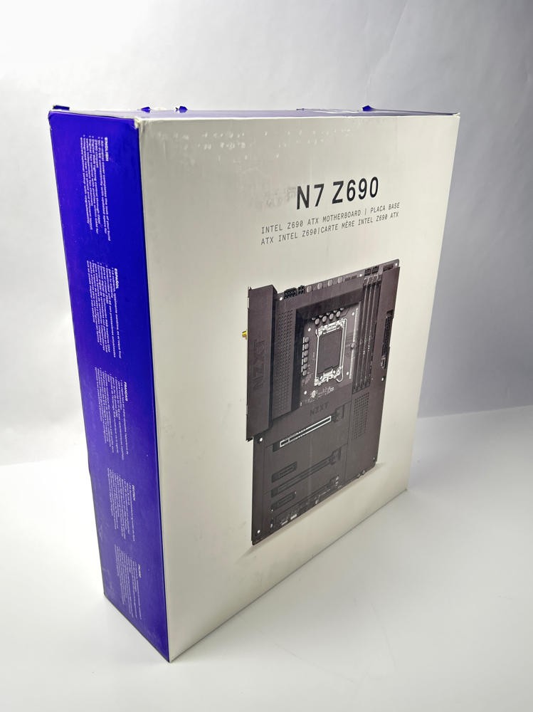 NZXT N7 Z690 Motherboard - N7-Z69XT-B1 - Intel Z690 chipset Black
