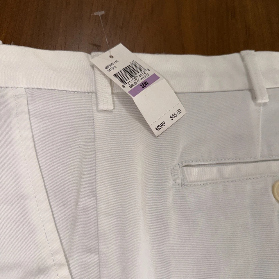 Pantalones Cortos Izod Agua Salada Para Hombres 38 Blanco Elastizados Frente Plano 9.5 Entrepierna Chino Informal Foto 4 de 4