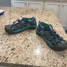 Keen Newport H2 Waterproof Hiking Sandals Blue Teal Pink Youth 4 Womens 6
