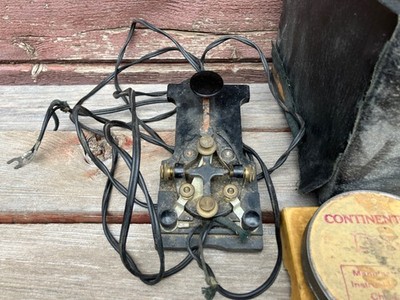 Instructographe Vintage – Machine à Apprendre Le Code Morse Avec Ruban