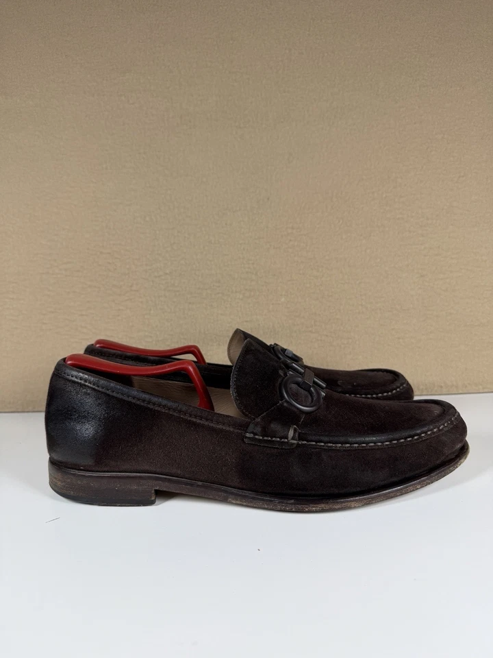$850 SALVATORE FERRAGAMO "ROLO" Suede Brown Loafers Mens Size 9 EE - Image 4 of 4