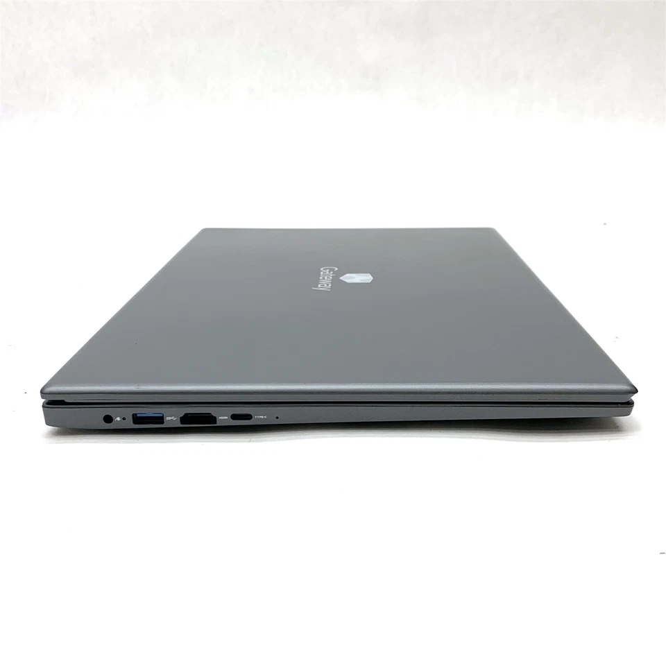 Gateway Ultra Slim GWNR71517-BK 15.6" Ryzen 7 3700U 2.3GHz No HDD, AC For Parts - Image 4 of 4