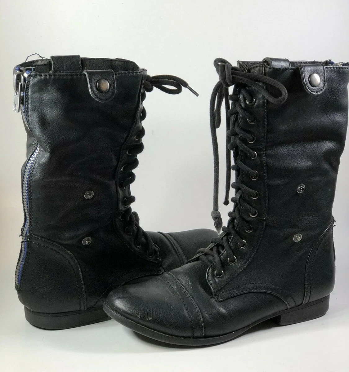 Boots that fold store down with plaid