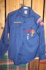 Boy Scouts of America BSA Youth Shirt Vintage Blue Cub Large  
