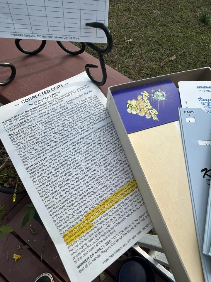 Juego de Cartas Krazy Bee 15 Edición Limitada de B&B Games - De Colección - Usado Completo Foto 3 de 4