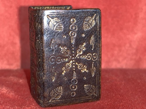 1728 MINIATURE BIBLE Finest Binding !!!!