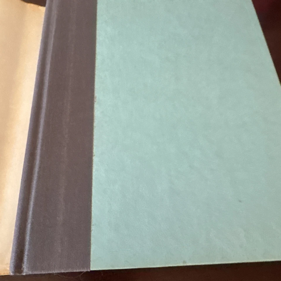 CLASSIC SICILIAN COOKING Mimmetta Lo Monte 1st Edition 1990 - Image 4 of 4