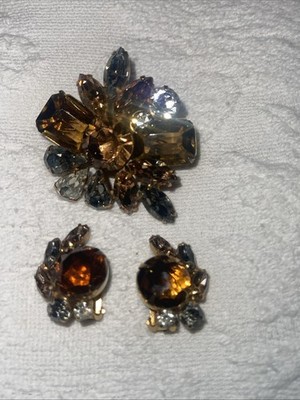RHINESTONE SET BROOCH EARRINGS BIG UNIQUE RETRO JEWELRY NO WEAR & TEAR
