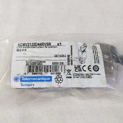 Telemecanique Sensor Limit Switch XCMV2125D44RVSR