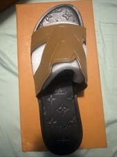 Louis Vuitton Waterfront Mule Men's Slides - Eclipse, US 11 1A3PS2 