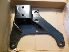 JOHN DEERE BAGGER MCS Bracket AM101862 Hitch Plate 316 318 322 330 332 NLA