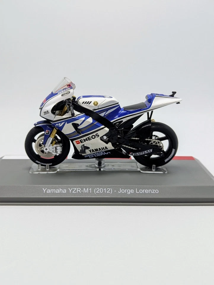 MOTO GP ALTAYA 1/18 YAMAHA YZR-M1 Jorge LORENZO 2012 - Photo 2/4