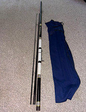 Shakespeare Airwave 12 ft 3-Piece Carbon Fibre Spinning Rod Med Mod Fast w/Bag