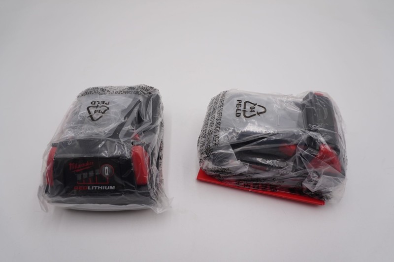 Milwaukee M12 REDLITHIUM CP2.0 2.0Ah Battery Pack of 2 48-11-2420