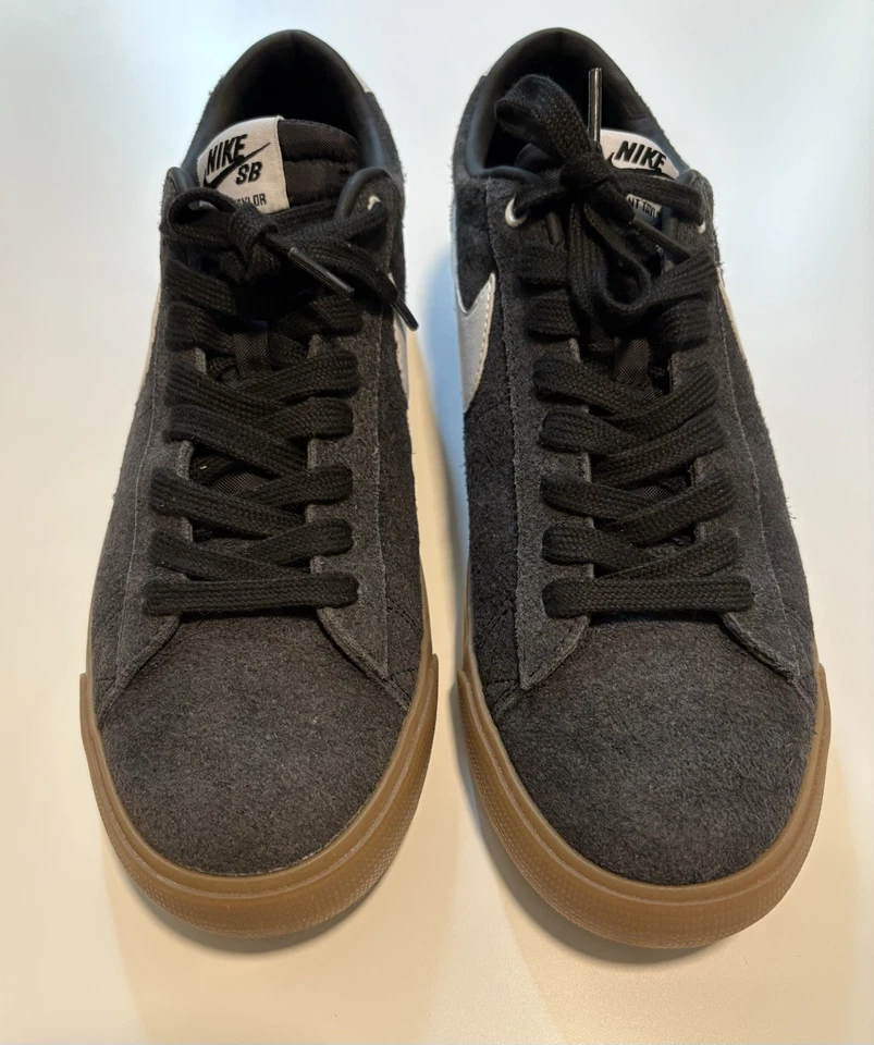 Nike SB Blazer Low GT Preto/Branco-Metálico Dourado Masculino Tamanho 10 - Imagem 3 de 4