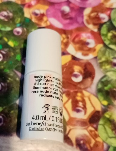 Benefit Shy Beam Nude Pink Matte Radiant Highlighter 4ml - Picture 3 of 3