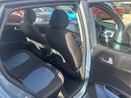 2016 Hyundai i10 1.2 Premium SE Hatchback 5dr Petrol Manual Euro 5 (87 ps) Hatch - Picture 17 of 24