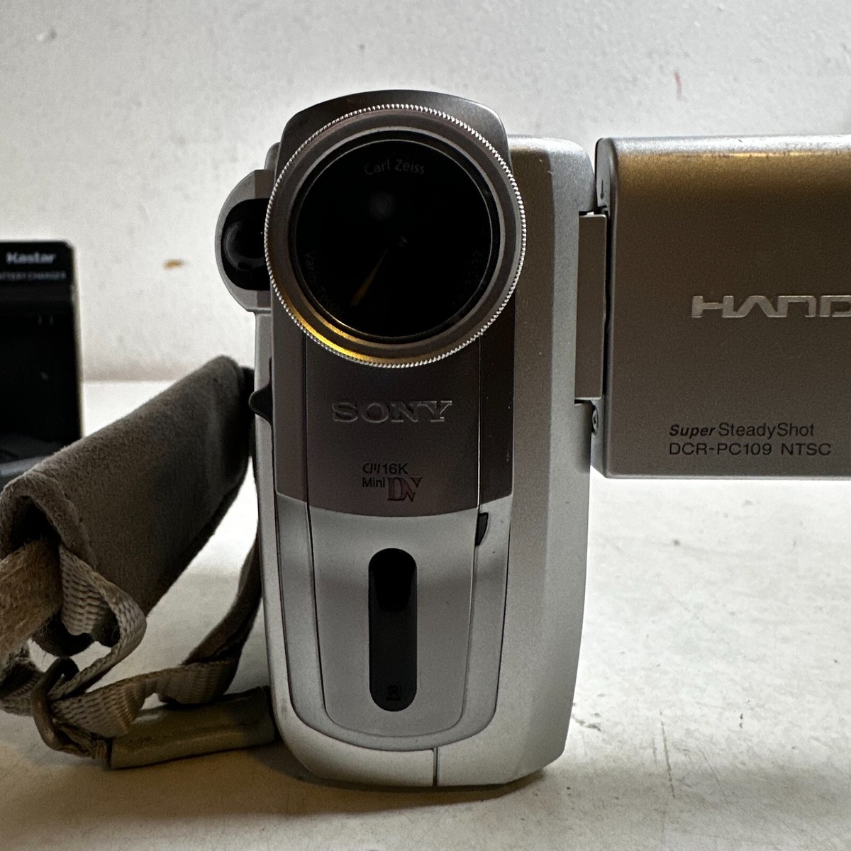 Sony Handycam DCR-PC109 Silver 120x Digital Zoom Digital Video