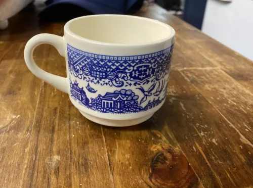 Vintage Royal China USA Blue Willow Ware Stackable Coffee Cup